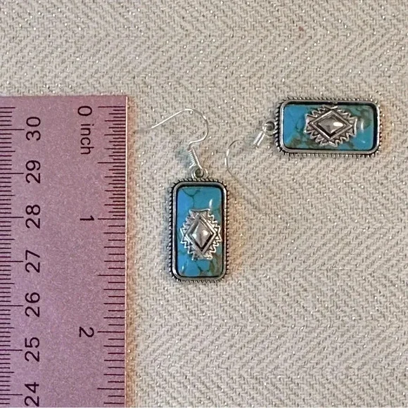 Southwestern Artisan Style Faux Turquoise Dangle Earrings French Wire Silver - Picture 3 of 6